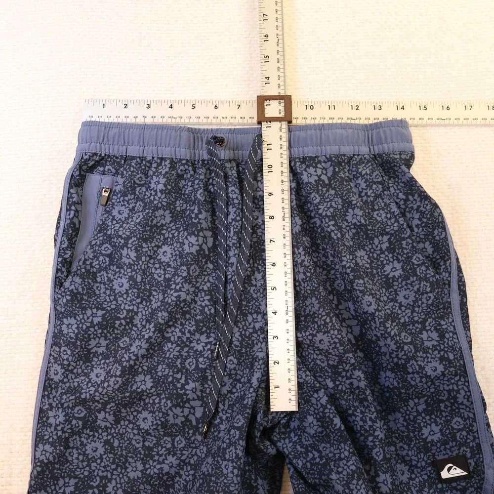 Quiksilver Mens Small Swim Trunks Navy Blue Floral Print Mesh Lined Stretch